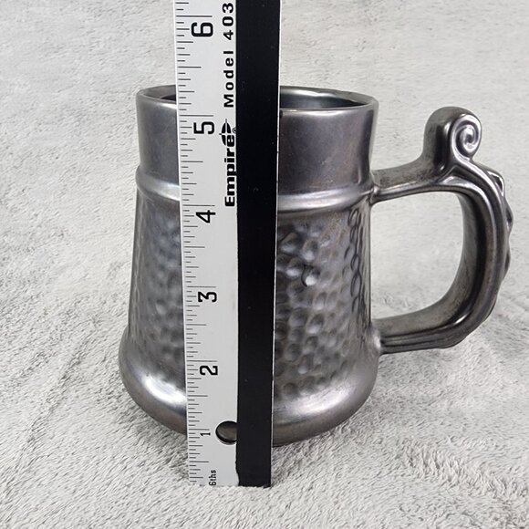 Vintage Pewter Beer Stein With Ornate Handle & Hammered Design Made In England - Picture 9 of 9
